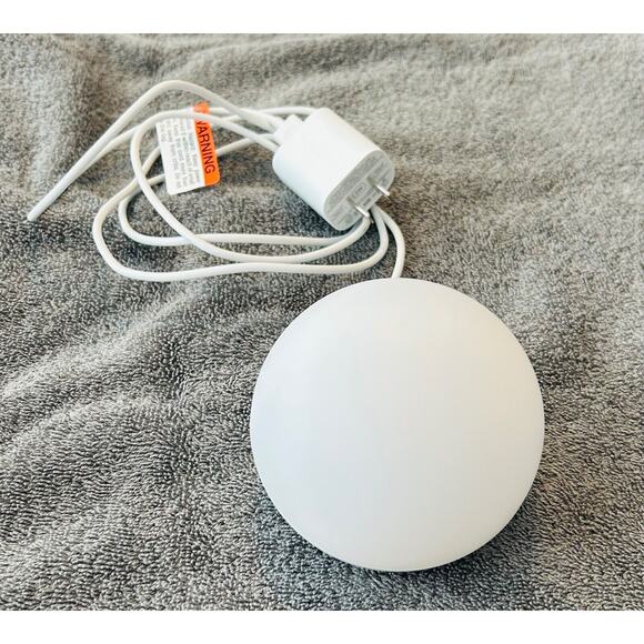 Amazon Echo Glow Multi-color Smart Lamp White S7RN5S Night Light - Picture 5 of 6